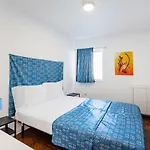 Live, Laugh, Guest With Ac * Madalena (Vila Nova de Gaia)