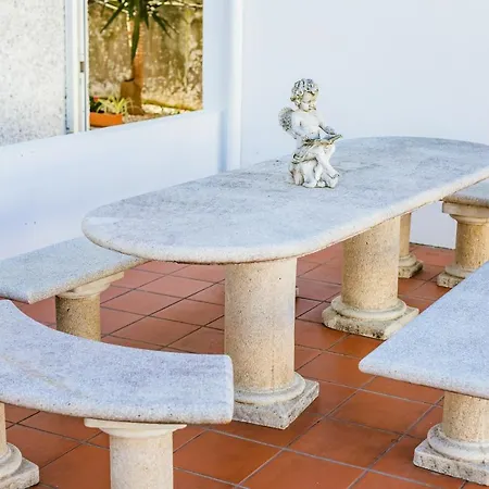 Live, Laugh, Guest With Ac Apartment Madalena (Vila Nova de Gaia)