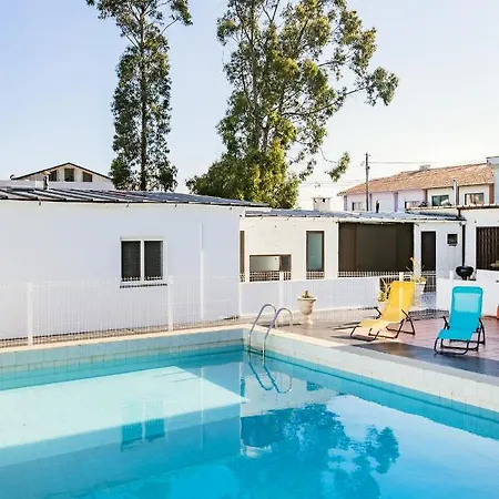 Apartment Live, Laugh, Guest With Ac Madalena (Vila Nova de Gaia)