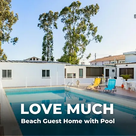 Live, Laugh, Guest With Ac Apartment