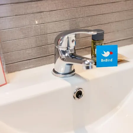 Live, Laugh, Guest With Ac Apartment