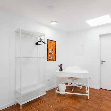 Apartment Live, Laugh, Guest With Ac Madalena (Vila Nova de Gaia)