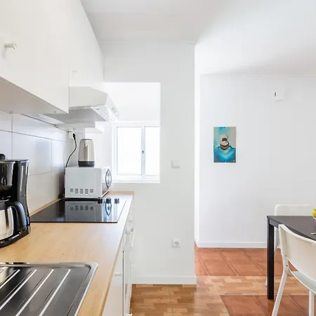 Live, Laugh, Guest With Ac Apartment Madalena (Vila Nova de Gaia)