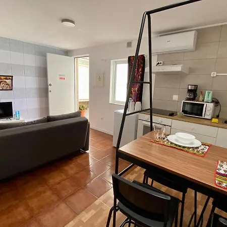 Apartamento Live, Laugh, Guest With Ac *