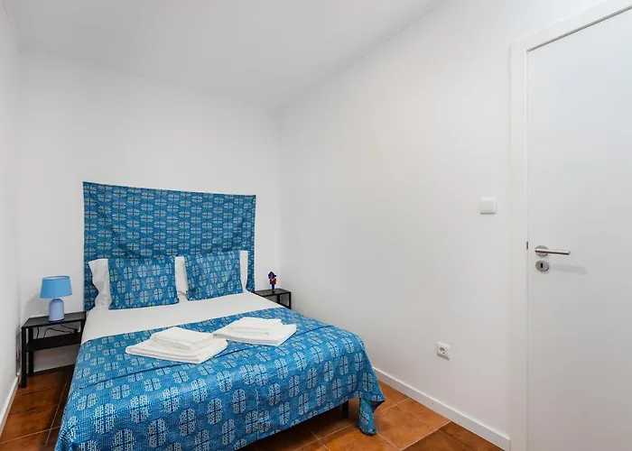 Live, Laugh, Guest With Ac * Madalena (Vila Nova de Gaia)