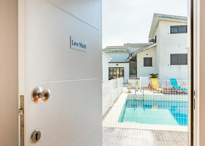 Apartment Live, Laugh, Guest With Ac Madalena (Vila Nova de Gaia)