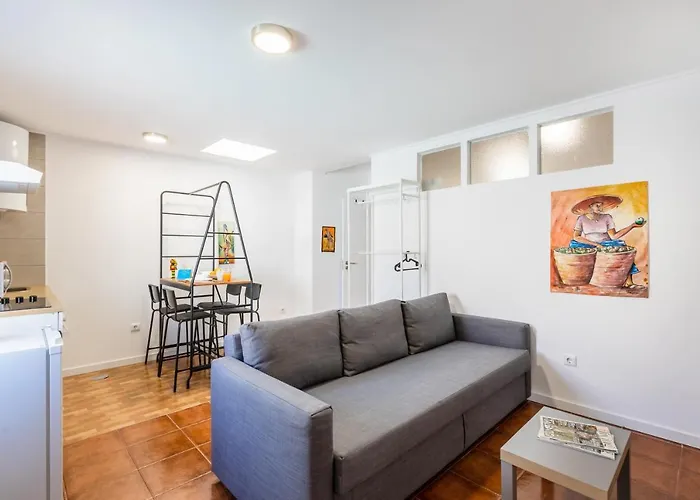 Live, Laugh, Guest With Ac * Madalena (Vila Nova de Gaia)